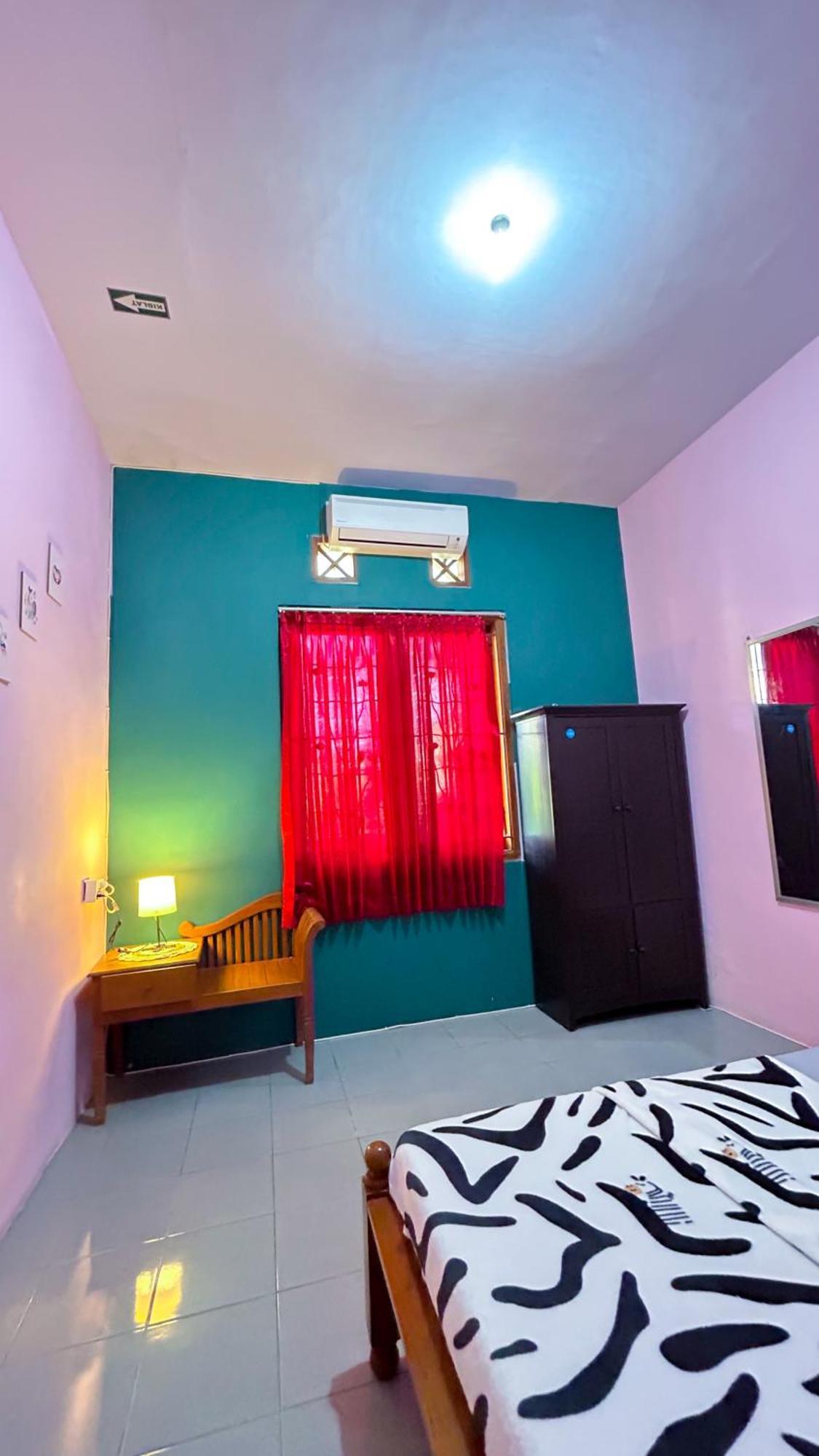 Twentynine Homestay Banyuwangi  Exterior photo
